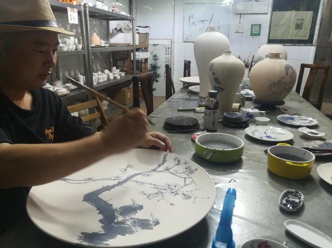 广州青瓷培训 绘画厂家批发 赢动力与宏盛国院联合青瓷培训绘画培训